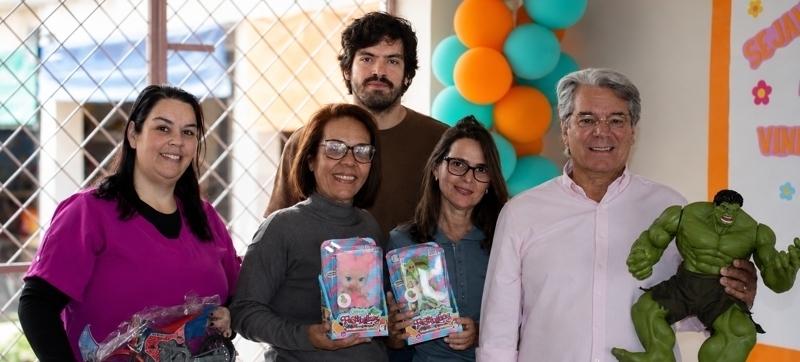 Etapa Bebedouro do Circuito de Corridas Unimed entrega brinquedos à Casa da Criança Irmã Crucifixa